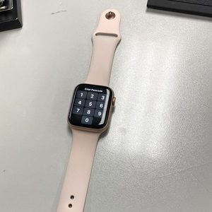 Apple Watch Series 4 (GPS+CELLULAR) 44mm